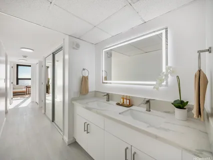 $990,000 | 1600 Ala Moana Boulevard, Unit 2906, Honolulu, HI 96815