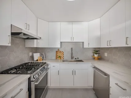 $990,000 | 1600 Ala Moana Boulevard, Unit 2906, Honolulu, HI 96815