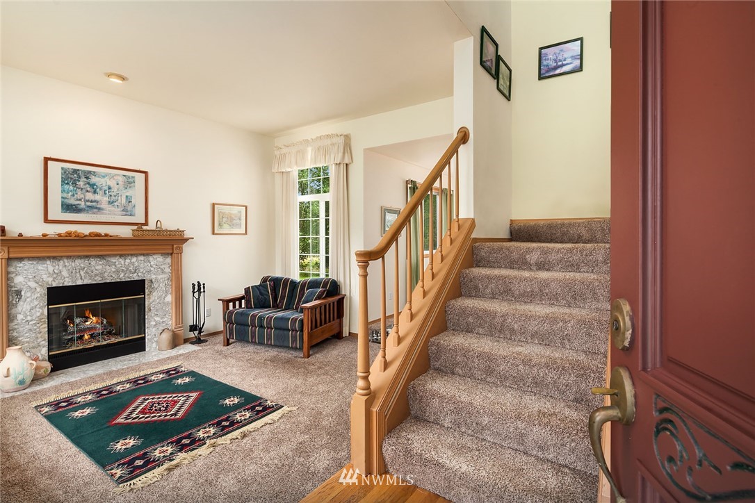 9924 Southwest 156th Street Vashon, WA 98070 - Photo 3 of 25