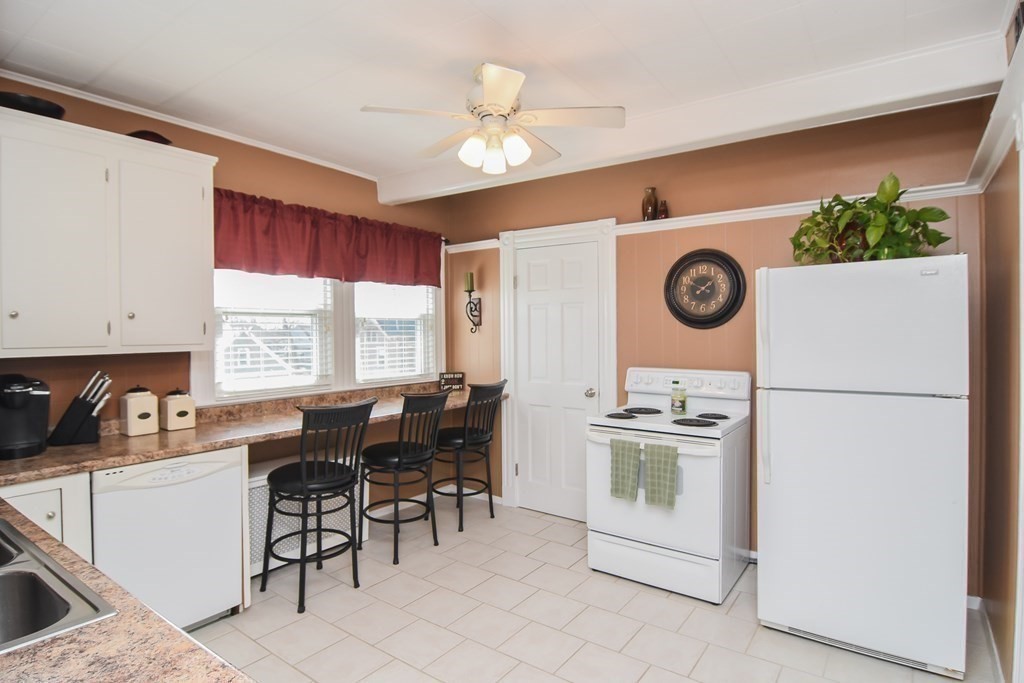 6 Stevens Street Methuen, MA 01844 - Photo 17 of 42