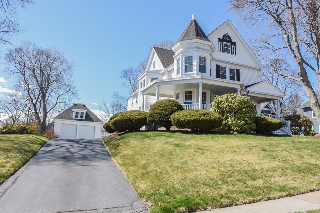 6 Stevens Street Methuen, MA 01844 - Photo 2 of 42