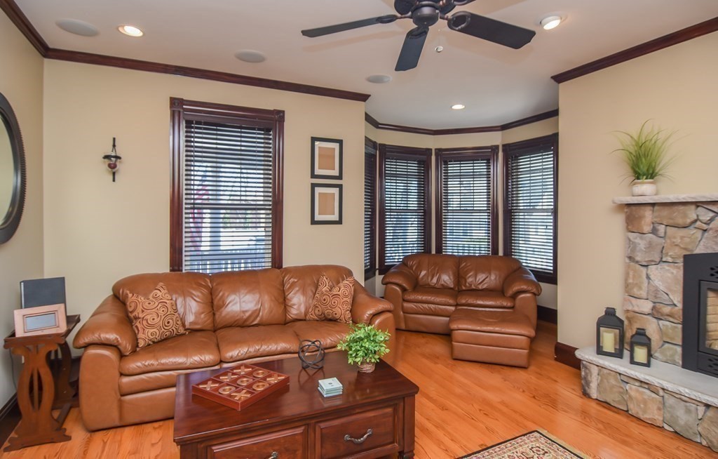 6 Stevens Street Methuen, MA 01844 - Photo 7 of 42