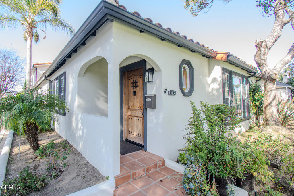 4635 Cartwright Avenue Los Angeles, CA 91602 - Photo 42 of 48 DSC_0169