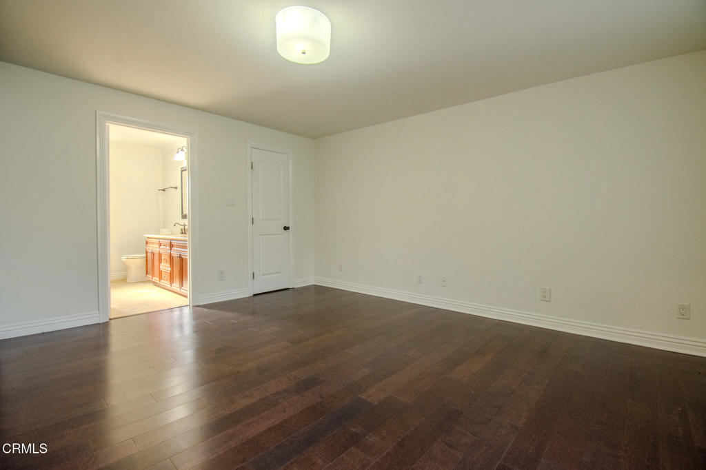 4635 Cartwright Avenue Los Angeles, CA 91602 - Photo 43 of 48 DSC_0177-HDR