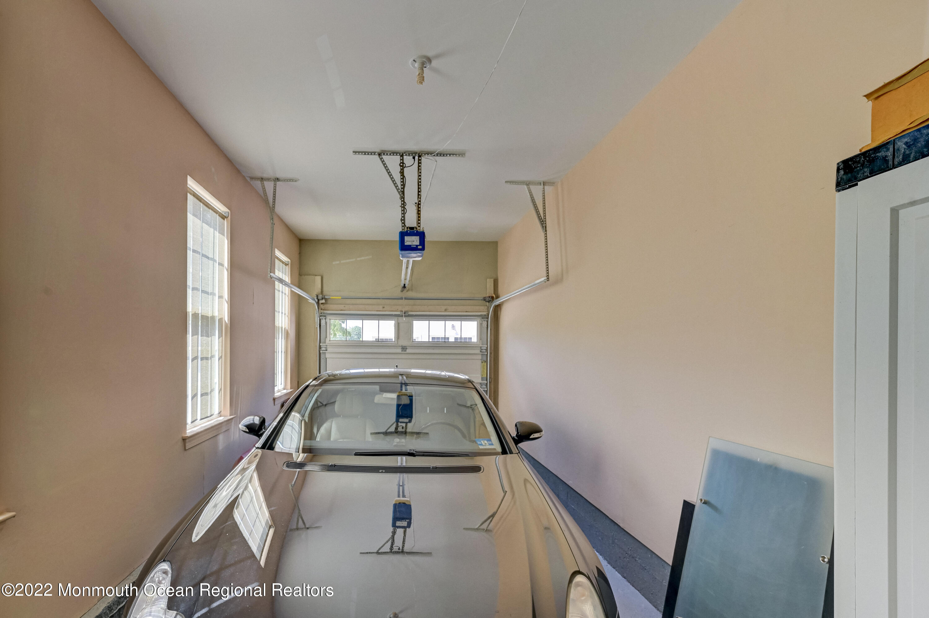 212 April Way Middletown, NJ 07748 - Photo 29 of 31 212_april_way009