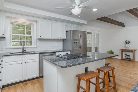 $699,900 | 118 Lawrence Street, Pepperell, MA 01463