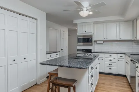 $699,900 | 118 Lawrence Street, Pepperell, MA 01463