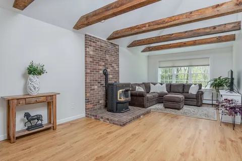 $699,900 | 118 Lawrence Street, Pepperell, MA 01463