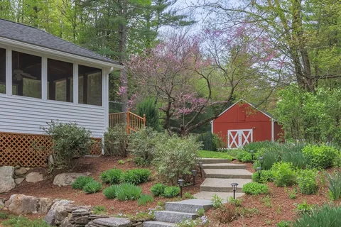 $699,900 | 118 Lawrence Street, Pepperell, MA 01463