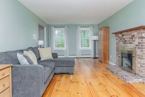 $699,900 | 118 Lawrence Street, Pepperell, MA 01463