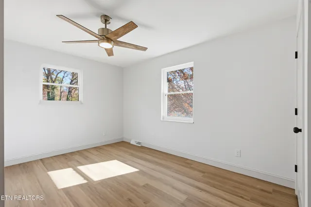 $379,000 | 1413 Mt Vista Drive, Knoxville, TN 37920