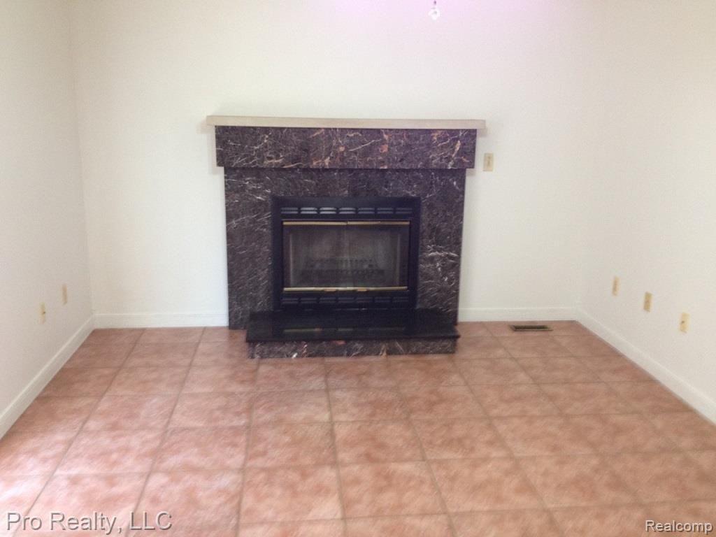 3282 Rosedale Street Ann Arbor, MI 48108 - Photo 8 of 38 unnamed (14).jpg