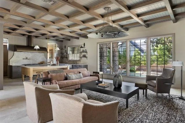 $4,500,000 | 702 VÃa Bella, Winter Park, FL 32789