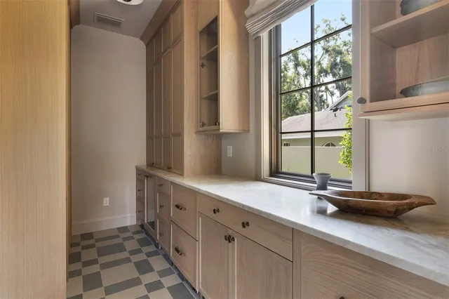 $4,500,000 | 702 VÃa Bella, Winter Park, FL 32789