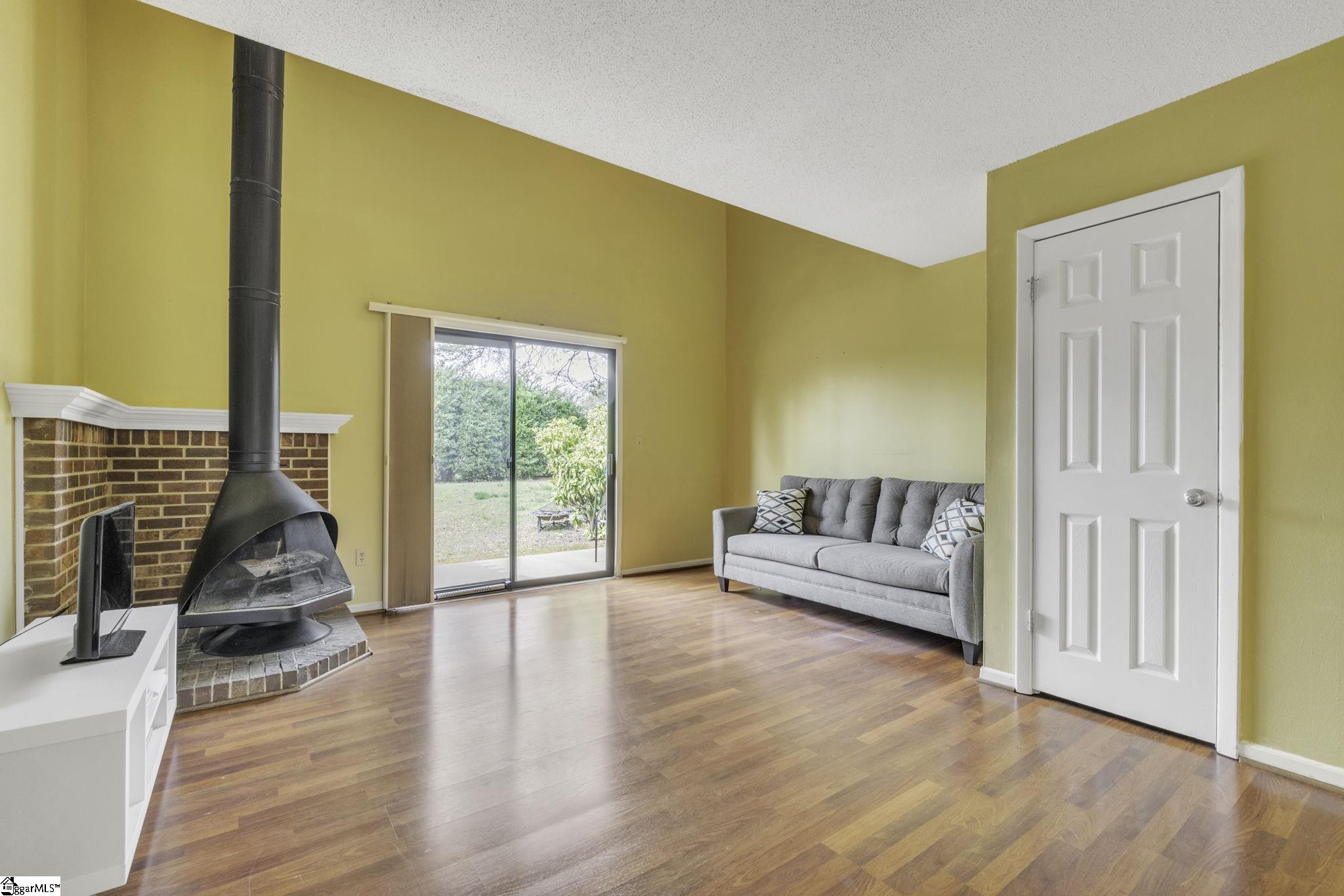 812 Reid School Road, Unit 5 Taylors, SC 29687 - Photo 6 of 31 Gallery Image 6