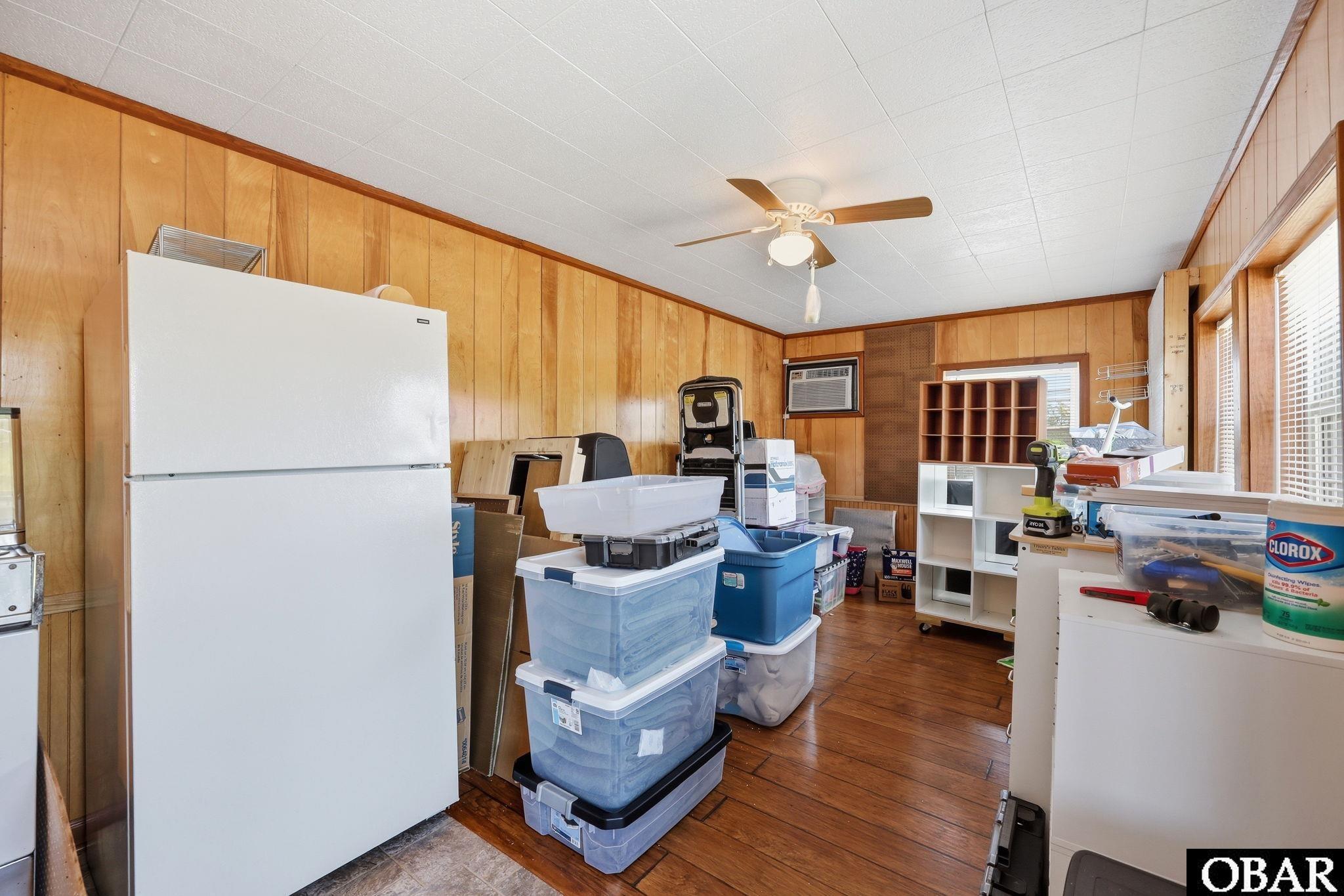 1556 Farrow Fork Road Engelhard, NC 27824 - Photo 51 of 67 1572 Living Room/Kitchen