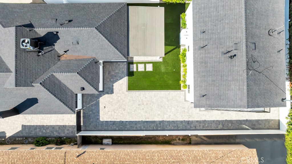 6156 Colbath Avenue Valley Glen, CA 91401 - Photo 57 of 62 an aerial view of a house with a outdoor space