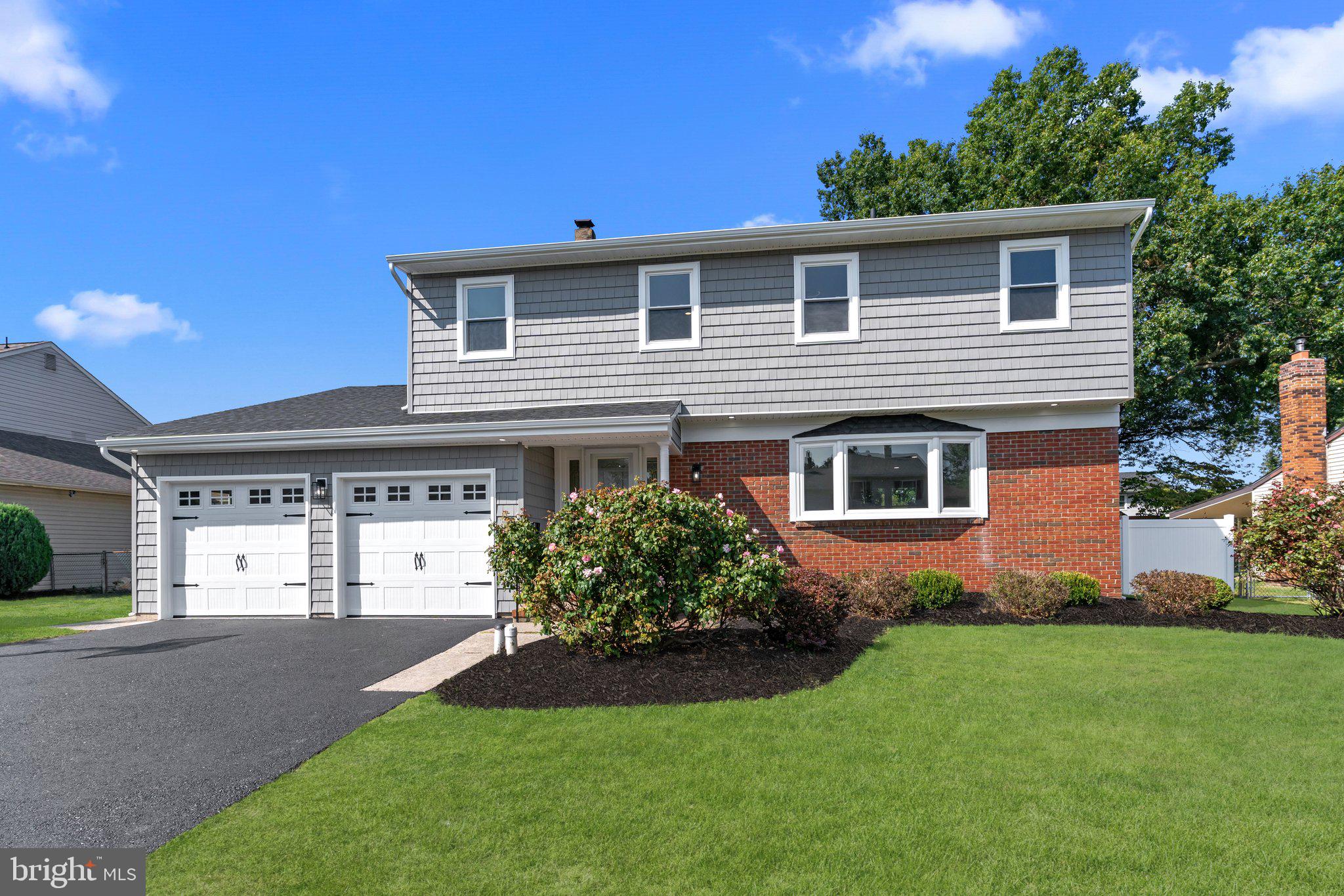 8 Robin Hood Drive Levittown, PA 19054 - Photo 2 of 49