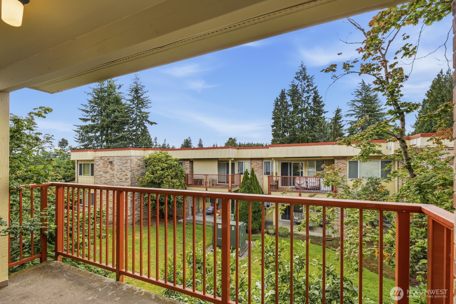 335 Heather Road, Unit 202 Everett, WA 98203 - Photo 26 of 31
