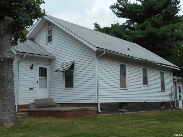 $79,000 | 223 North College Street, Macomb, IL 61455