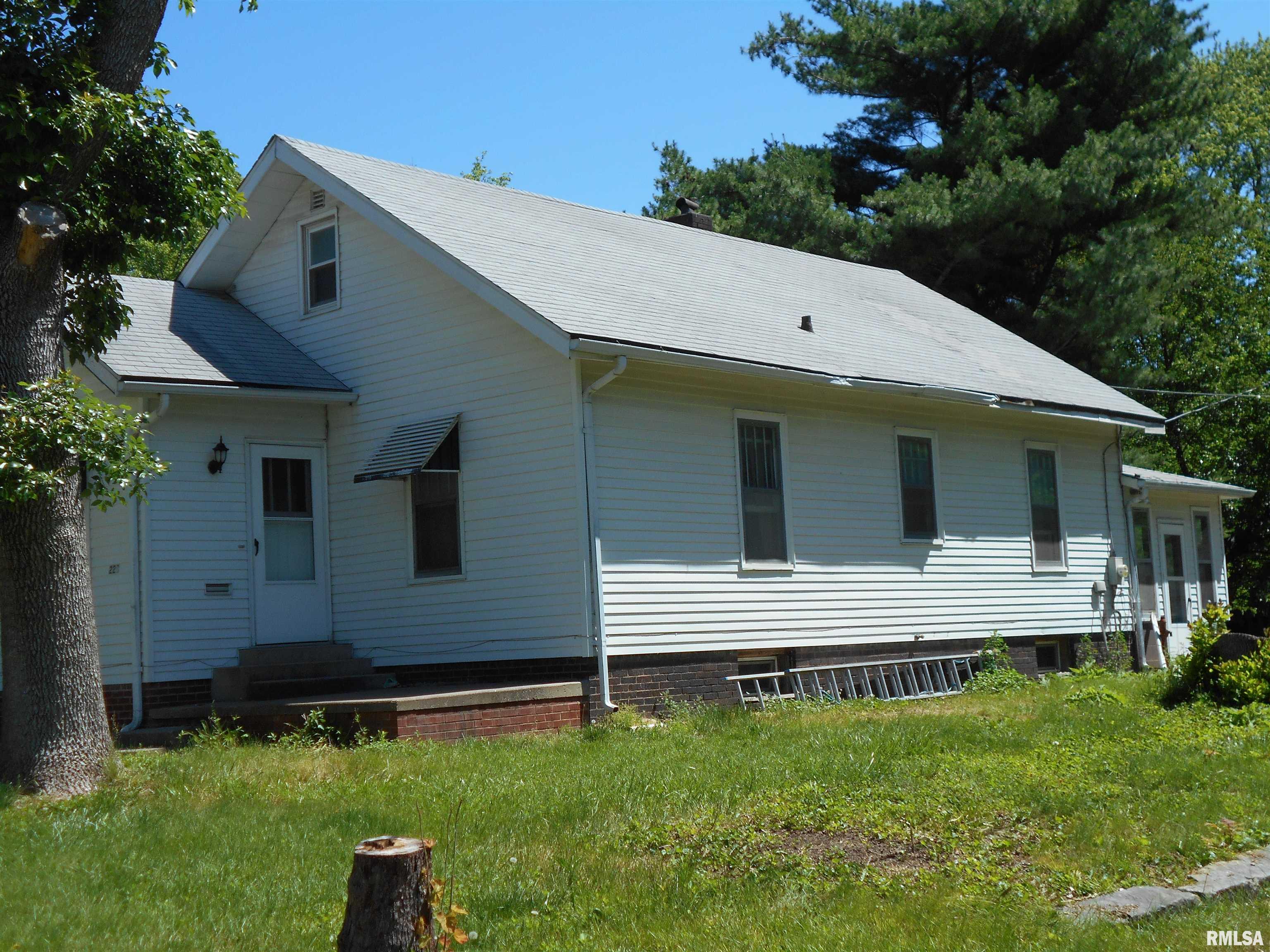 223 North College Street Macomb, IL 61455 - Photo 15 of 18