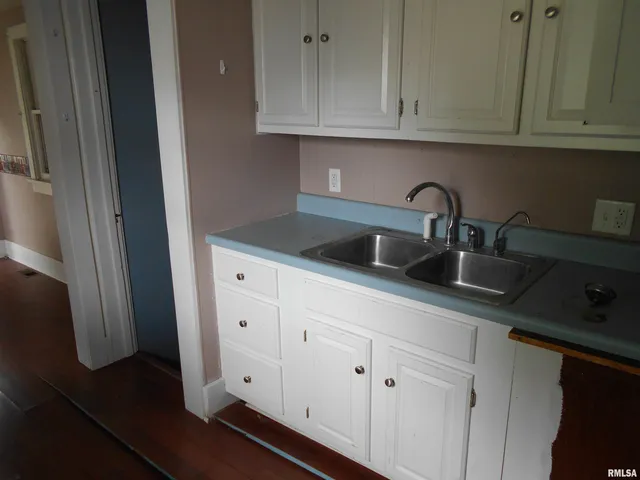 $79,000 | 223 North College Street, Macomb, IL 61455