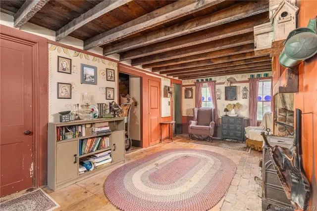 $350,000 | 1250 Highway 171, Woodstock, CT 06281