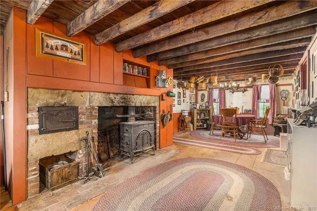 $350,000 | 1250 Highway 171, Woodstock, CT 06281