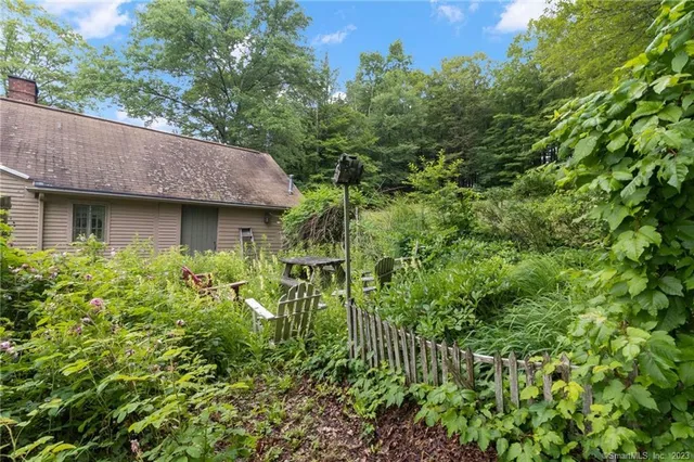 $350,000 | 1250 Highway 171, Woodstock, CT 06281