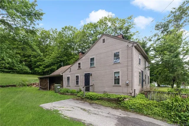 $350,000 | 1250 Highway 171, Woodstock, CT 06281