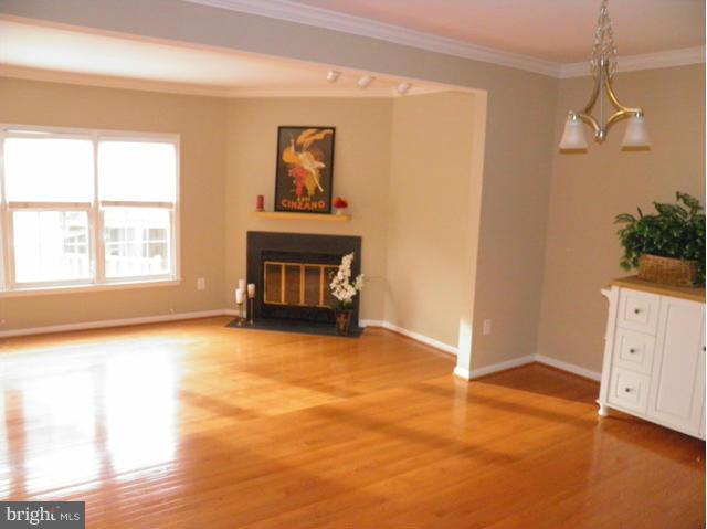 11 Grove Ridge Court, Unit 70 Rockville, MD 20852 - Photo 5 of 25 View of living and dining room