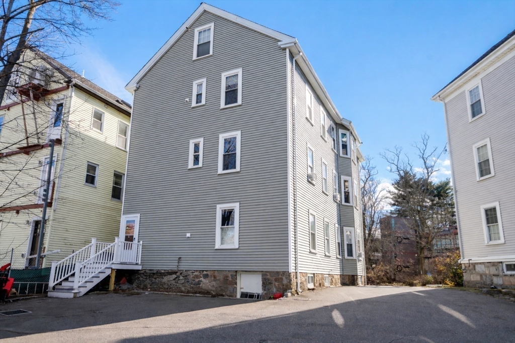 55 Reservoir Road, Unit 2 Chestnut Hill, MA 02467 - Photo 16 of 17 Gallery Image 16