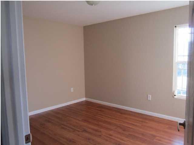 85 Cardinal Lane, Unit B Dunlap, TN 37327 - Photo 9 of 11 85 bedroom1