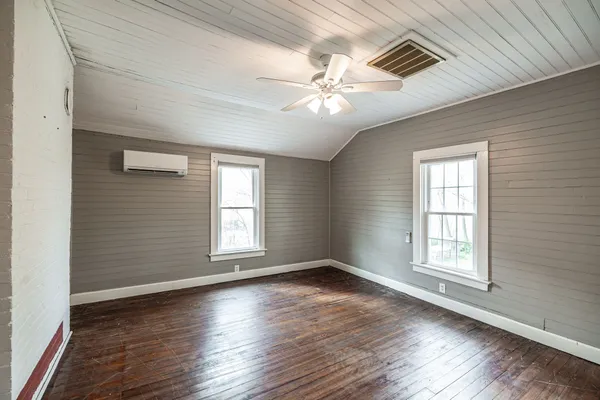 $2,200 | 2366 Highland Avenue, Goodlettsville, TN 37072