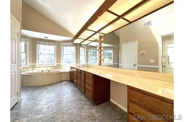 $5,700,000 | 920 Country Club Lane, Coronado, CA 92118