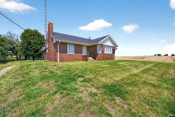 $239,900 | 593 Marlatt Street, Plainville, IN 47568