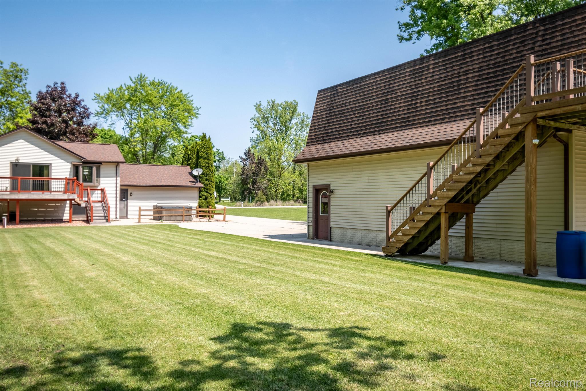 4133 Lahring Road Linden, MI 48451 - Photo 36 of 53