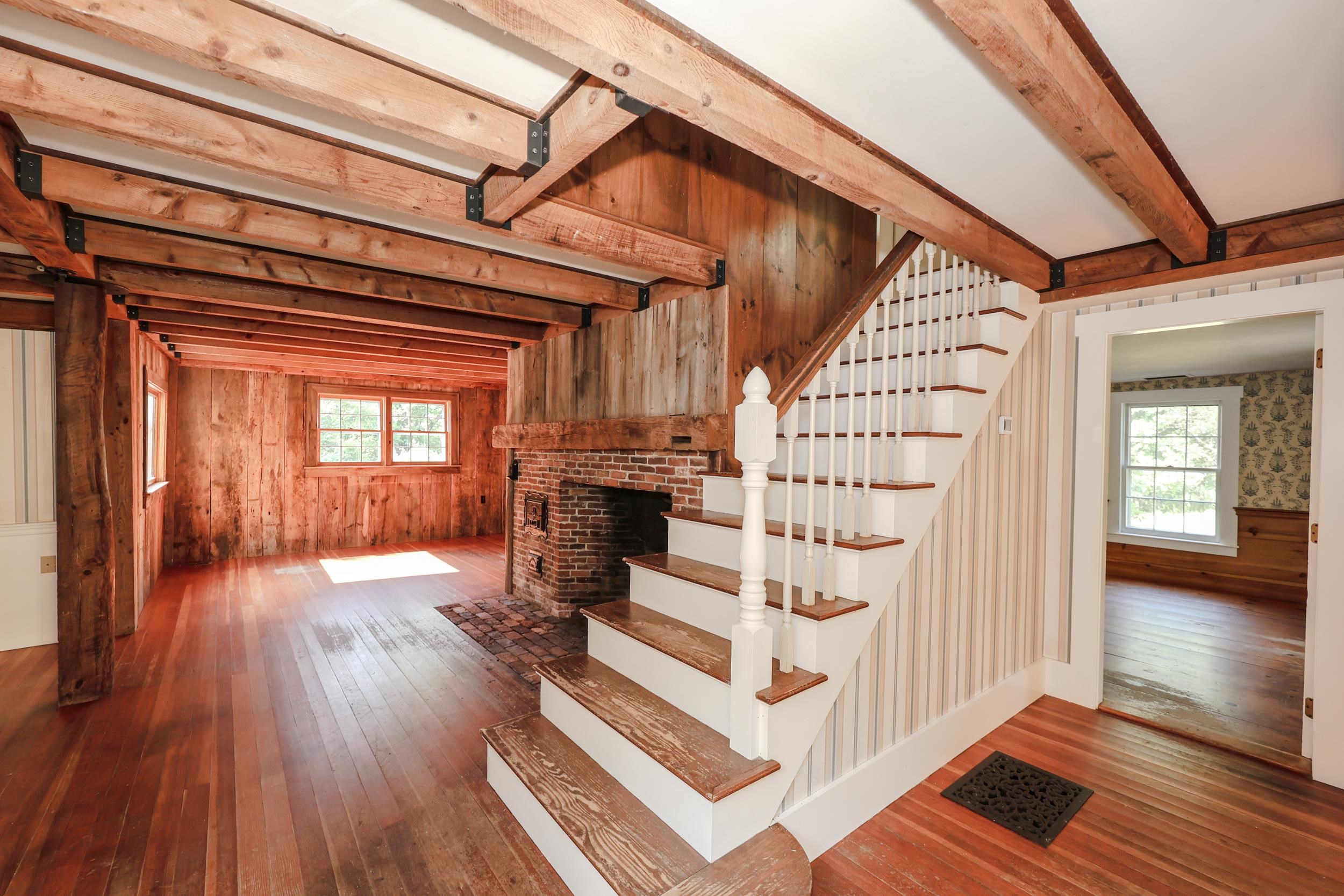 107 Greenfield Road New Boston, NH 03070 - Photo 17 of 59