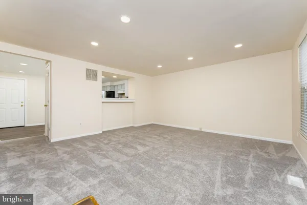 $2,500 | 3421 Belleplain Court, Dumfries, VA 22026