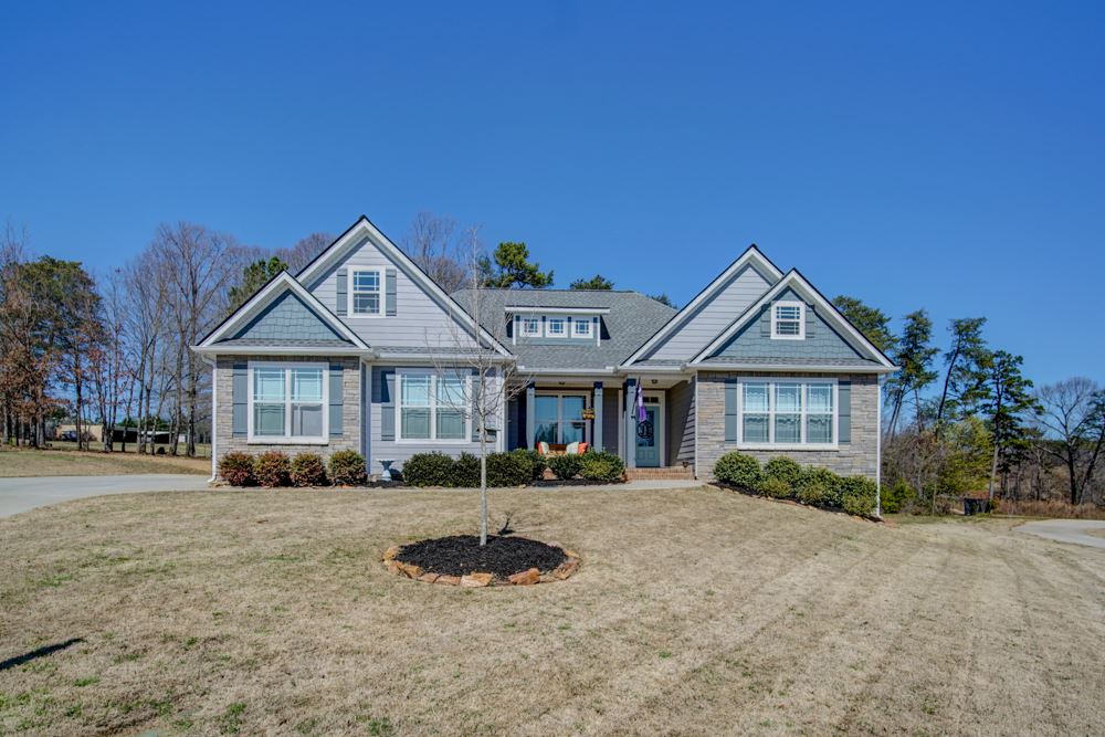 819 Steeple Trace Inman, SC 29349 - Photo 1 of 35 Gallery Image 1
