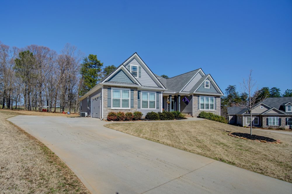 819 Steeple Trace Inman, SC 29349 - Photo 2 of 35 Gallery Image 2