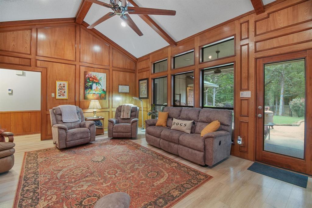 1749 Highway 84 Palestine, TX 75801 - Photo 23 of 40
