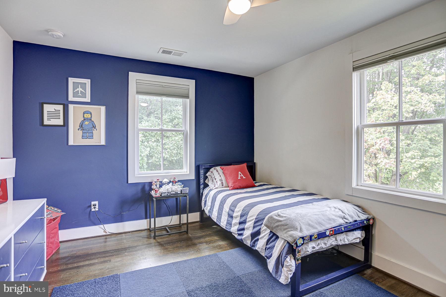 7301 Radnor Road Bethesda, MD 20817 - Photo 18 of 26
