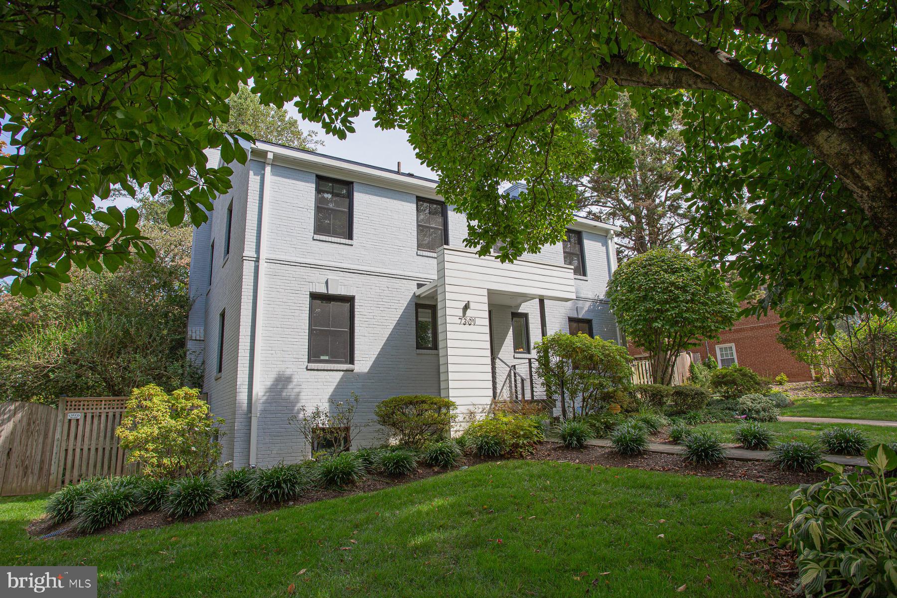 7301 Radnor Road Bethesda, MD 20817 - Photo 2 of 26