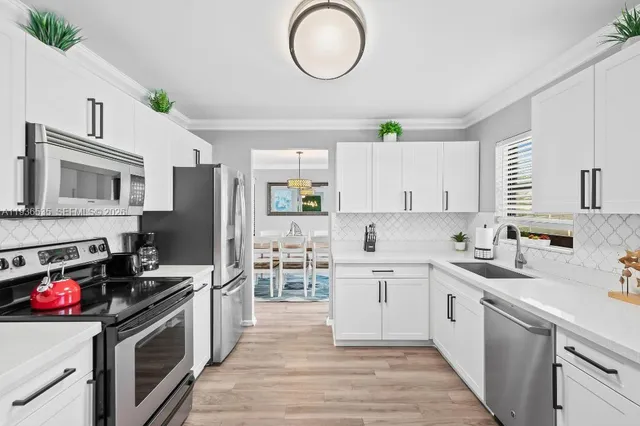 $799,000 | 223 Southeast 8th Street, Dania Beach, FL 33004