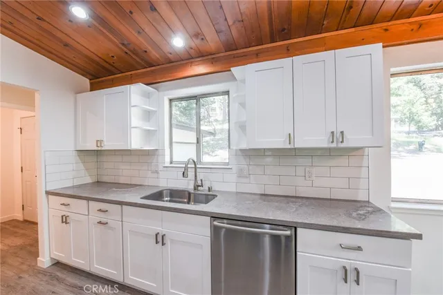 $2,695 | 21599 Eel River Drive, Sonora, CA 95370