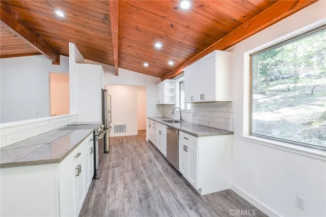 $2,695 | 21599 Eel River Drive, Sonora, CA 95370