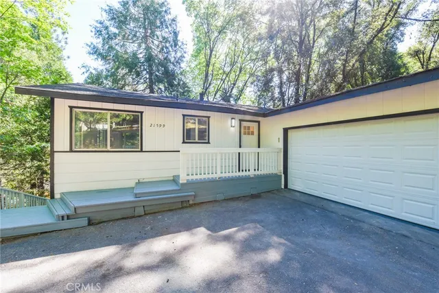 $2,695 | 21599 Eel River Drive, Sonora, CA 95370