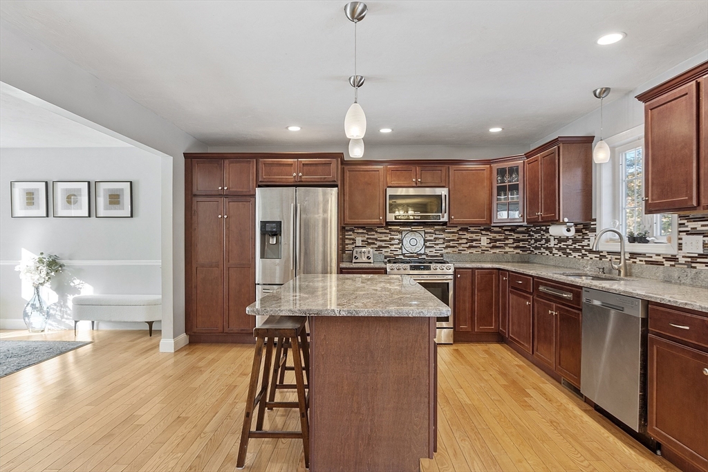 359 Main Street Townsend, MA 01469 - Photo 13 of 41