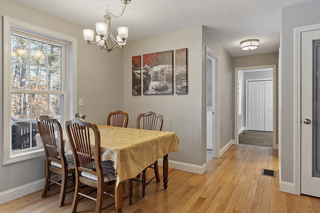 359 Main Street Townsend, MA 01469 - Photo 22 of 41